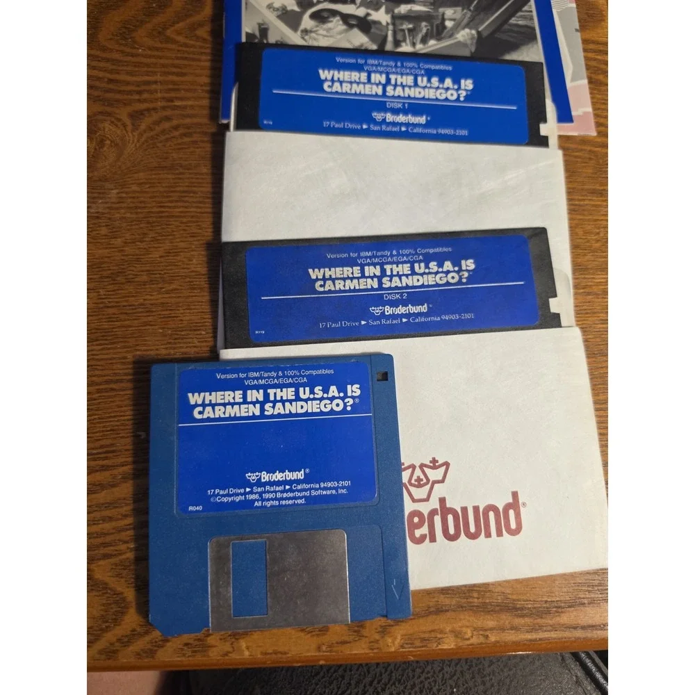 Where in the USA is Carmen Sandiego? PC game 1989 Broderbund Fodors IBM Tandy